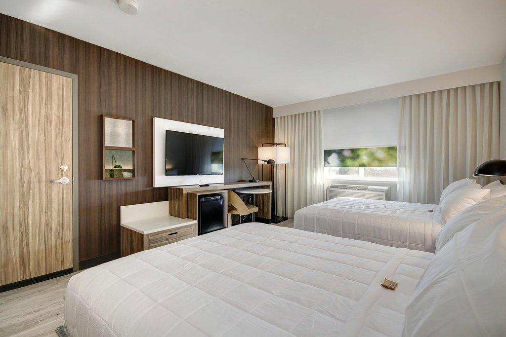 Wyndham Garden Sacramento Airport Natomas Hotel Exterior photo